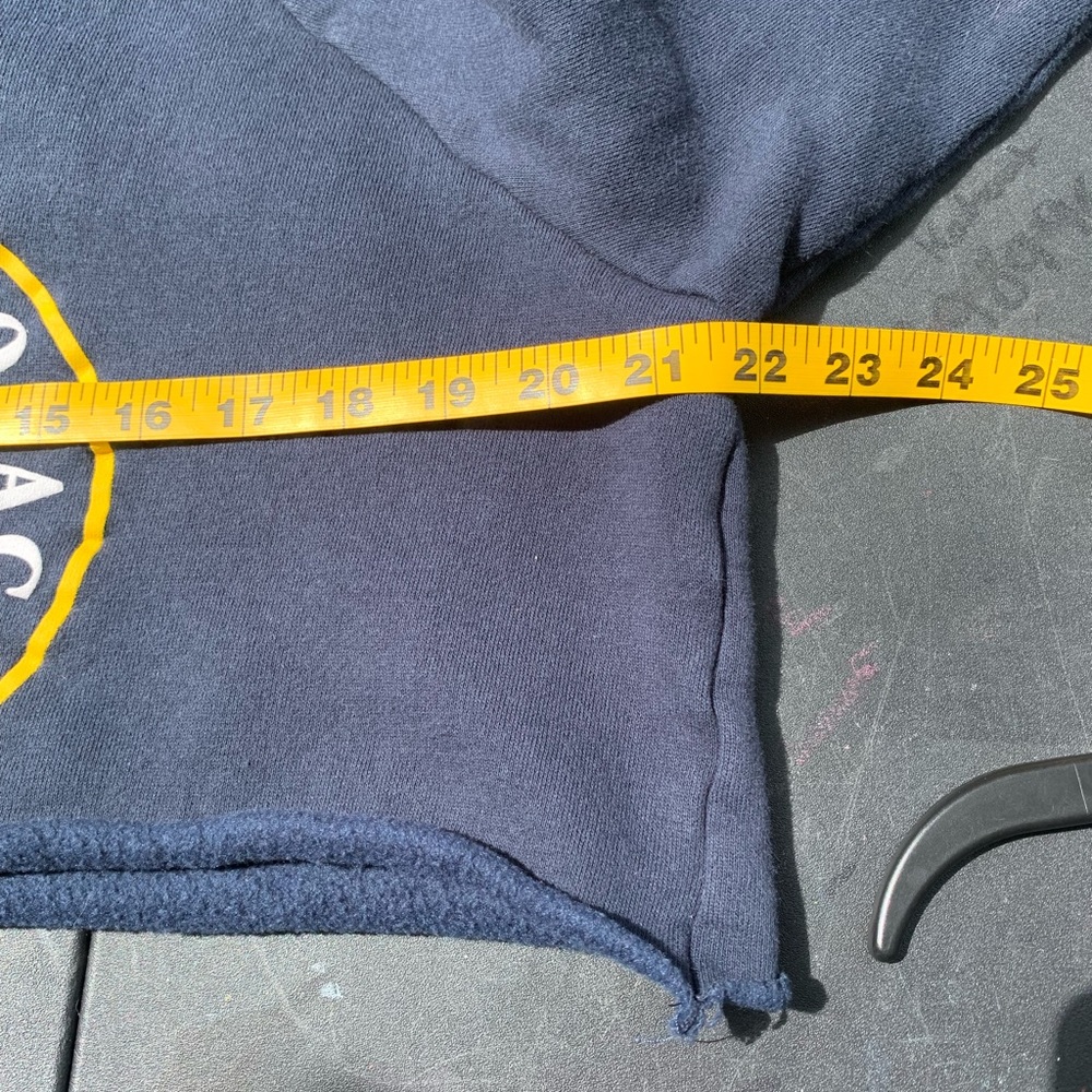 University of Otago crop sweatshirt size Small. - Picture 6 of 6